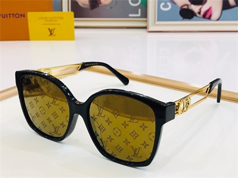 LV sunglass-596